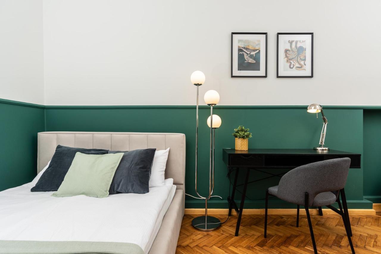 Classy Old Town Apartment - By Upstairs Krakow Dış mekan fotoğraf